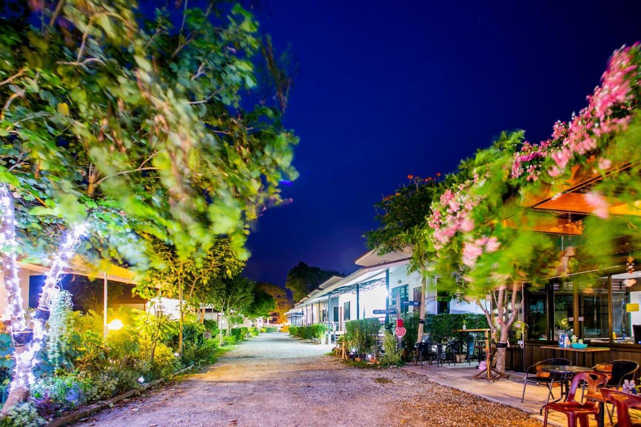 Numhom Resort Ban Nong Chum Saeng Bagian luar foto